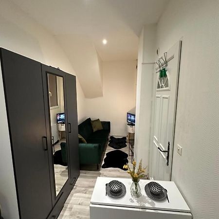 Superbe Appartement Hyper Centre-Ville De Melun Esterno foto